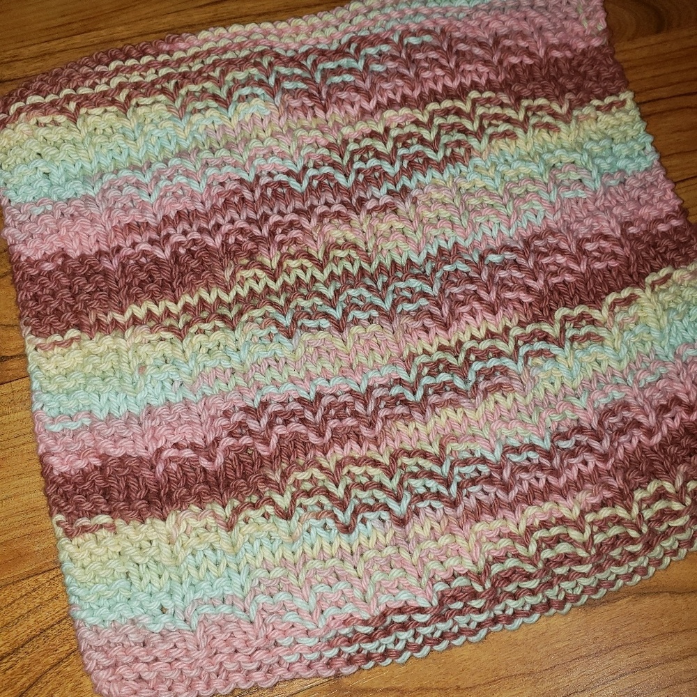 Knitted dishcoth
